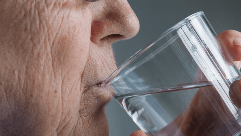 desidratação em idosos